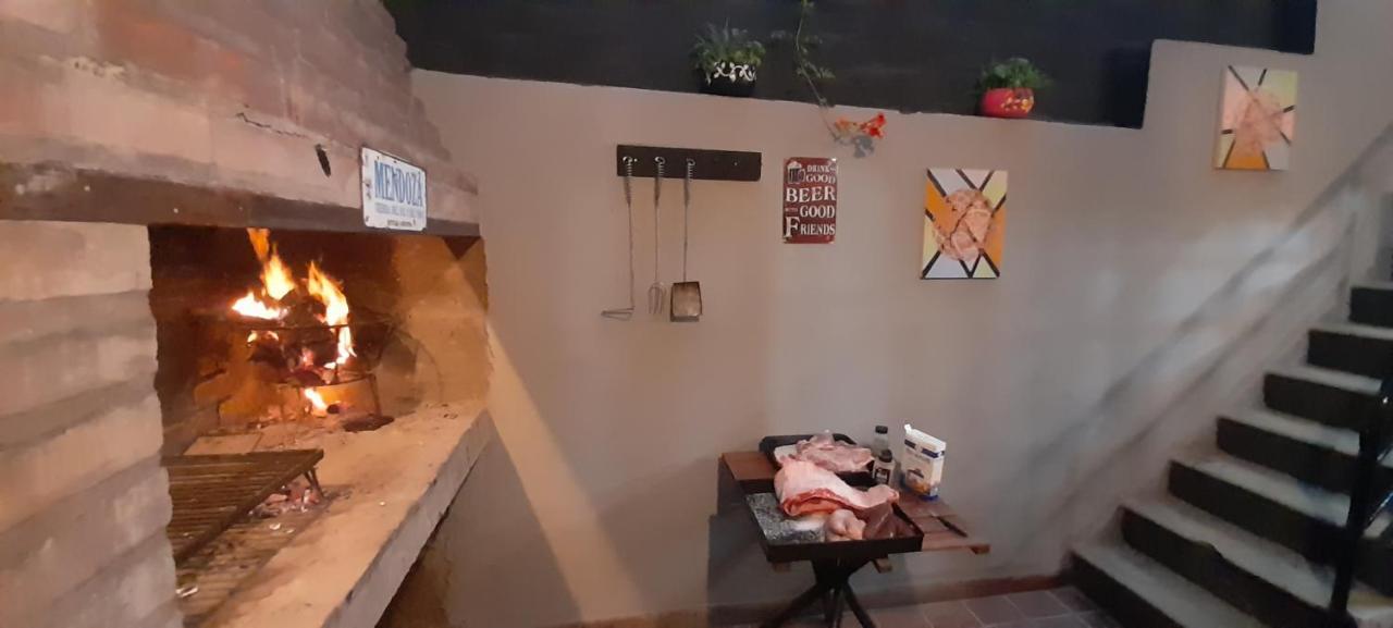 Pequena Estacion B&B Μεντόζα Εξωτερικό φωτογραφία